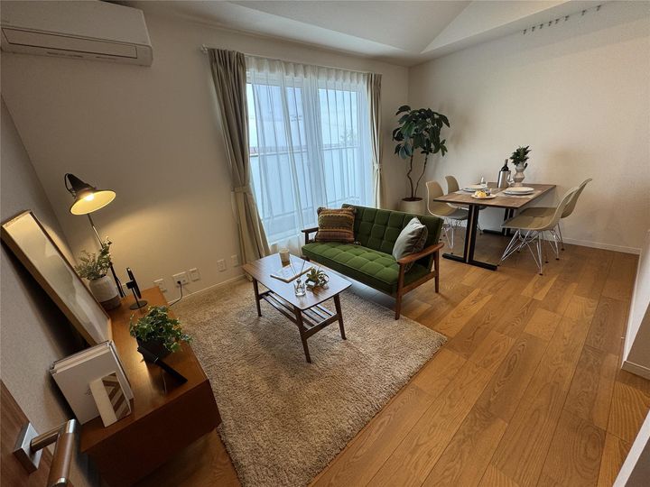 ソレアード南鍛冶町の居間