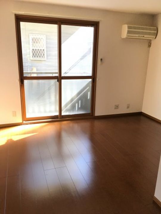 i-HOUSEの居間