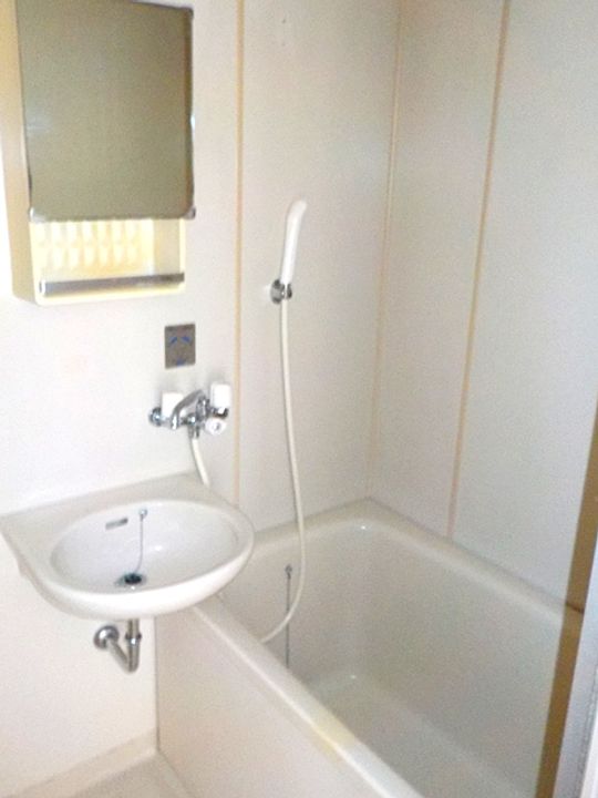 岡山県岡山市北区田中(アパート)の賃貸物件の風呂