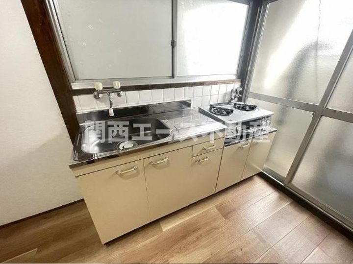 大阪府大東市南郷町(一戸建)の賃貸物件のキッチン