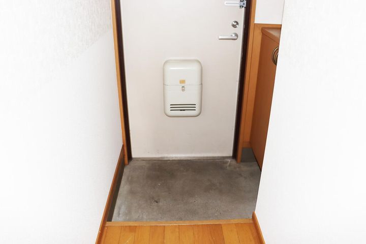 イーストプラザの玄関
