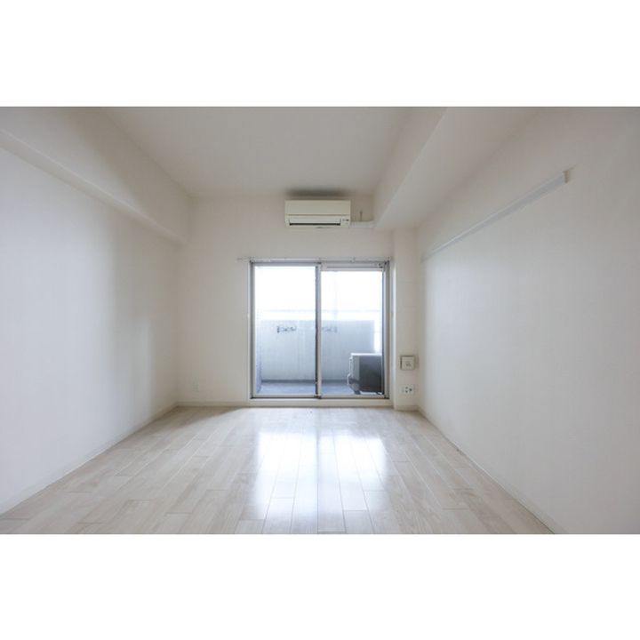 大阪府大阪市中央区南本町1(マンション)の賃貸物件の間取り