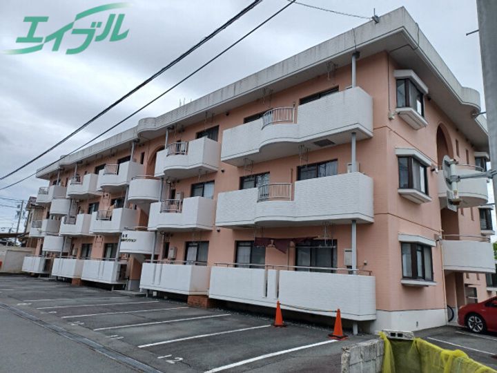 船江第2ロイヤルマンションの外観