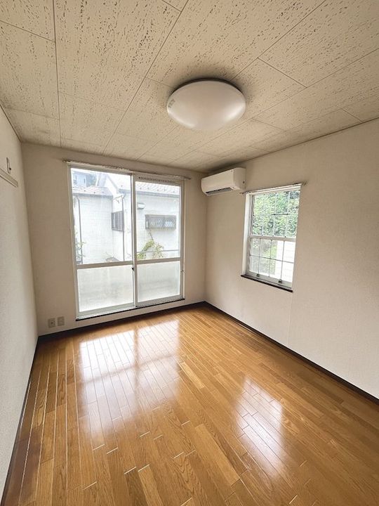 神奈川県横浜市保土ヶ谷区瀬戸ケ谷町(アパート)の賃貸物件の居間