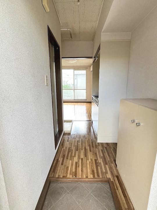 神奈川県横浜市保土ヶ谷区瀬戸ケ谷町(アパート)の賃貸物件の玄関