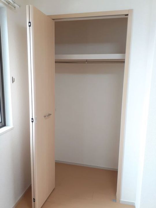 ロイヤルレジデンス 虹の小径Iの内装