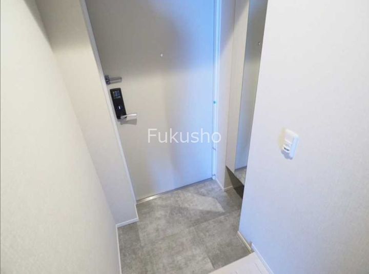 ベイサイドヒルズカンナイの玄関