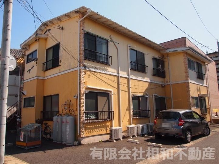 ユタカ・コーポの外観