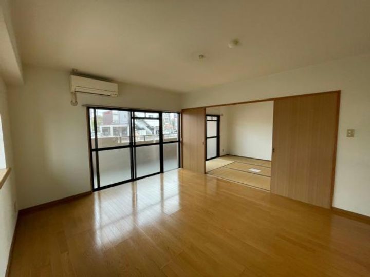 インフィニティ田迎の内装