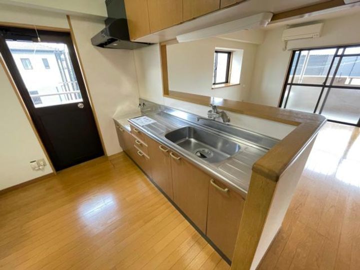 インフィニティ田迎のキッチン