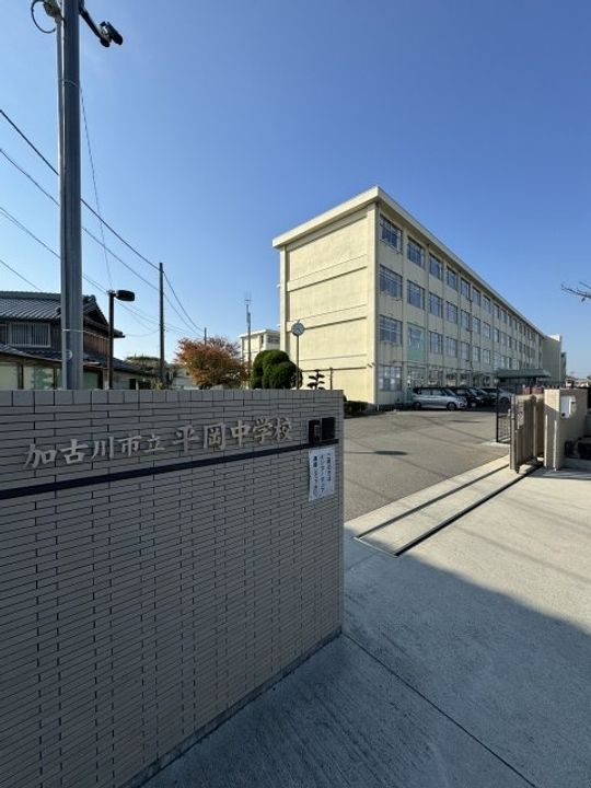 兵庫県加古川市平岡町新在家1(アパート)の賃貸物件の周辺