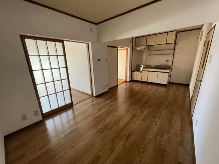 ハイライフ藤の居間