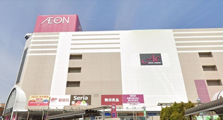 ラーバンヤマミツの周辺