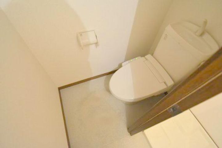 アンプルールフェール寿の内装