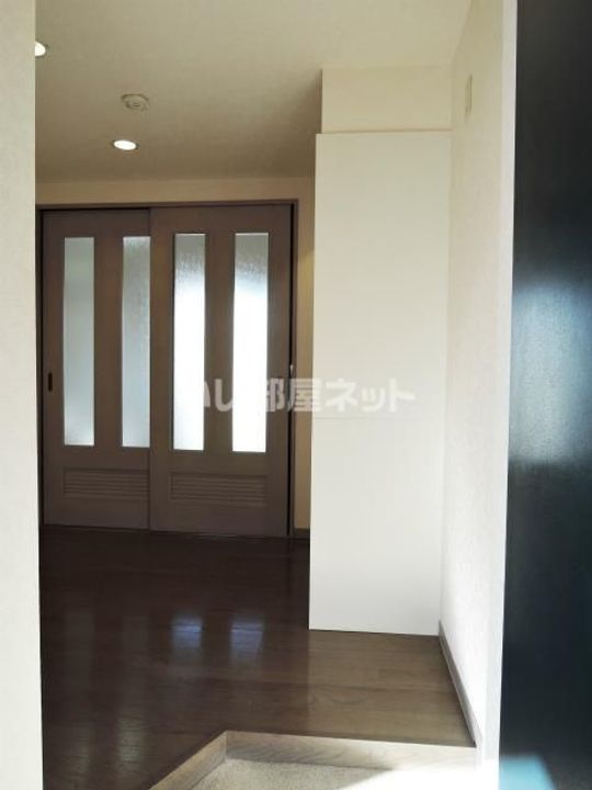 ラ・クレール川崎の玄関