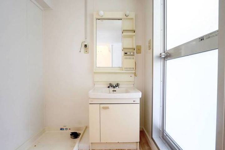 香川県三豊市仁尾町仁尾辛(マンション)の賃貸物件の内装