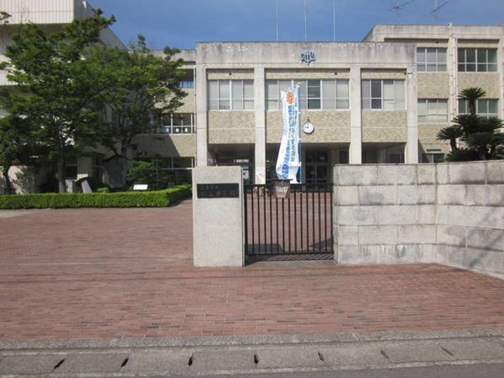 香川県三豊市仁尾町仁尾辛(マンション)の賃貸物件の周辺