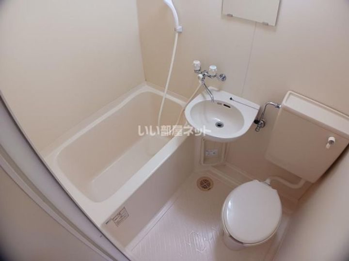 三重県名張市鴻之台4番町(マンション)の賃貸物件の風呂