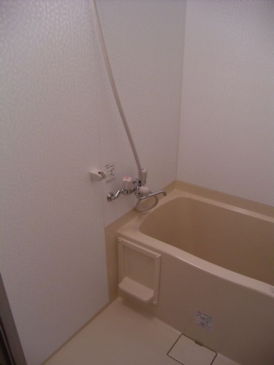 神奈川県横浜市南区清水ケ丘(アパート)の賃貸物件の風呂