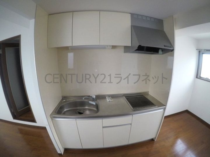サンレムート江坂イーストのキッチン
