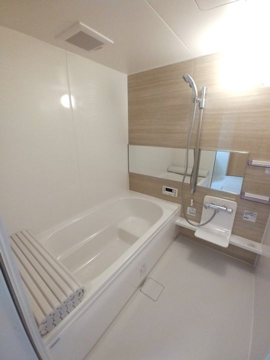 広島県福山市神辺町大字新徳田(アパート)の賃貸物件の風呂