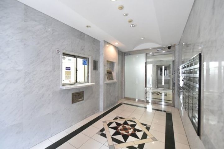 東京都千代田区神田司町2(マンション)の賃貸物件の地図