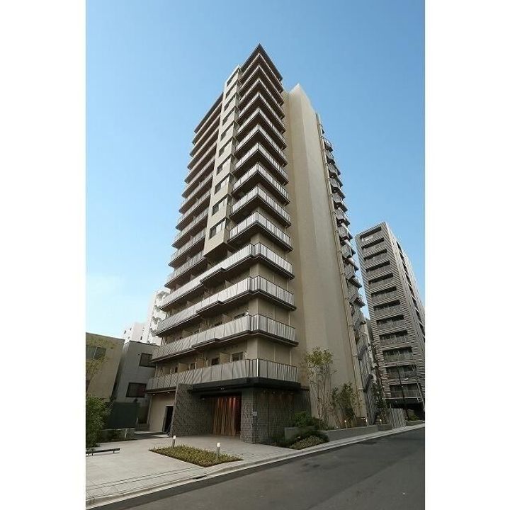 東京都台東区蔵前2(マンション)の賃貸物件の外観