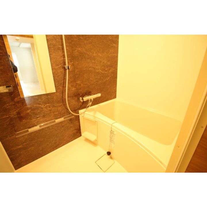 ラシュレN15の風呂