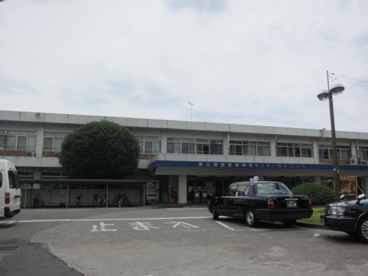 小林ビルの周辺