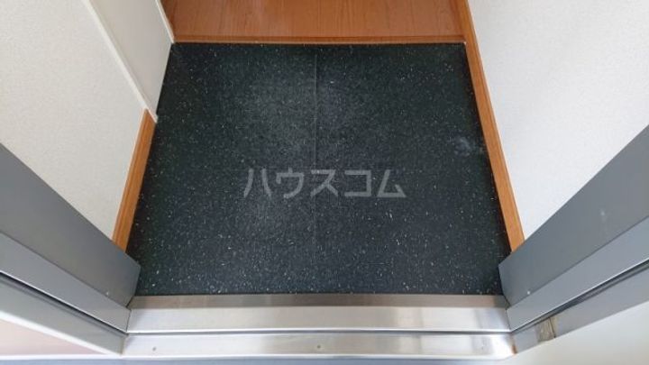 レオパレスMINORIAの玄関