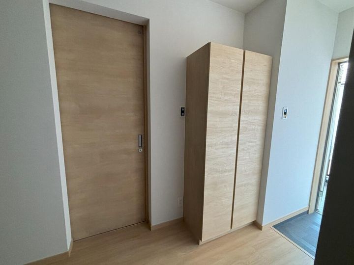 第二阪本ビルの玄関