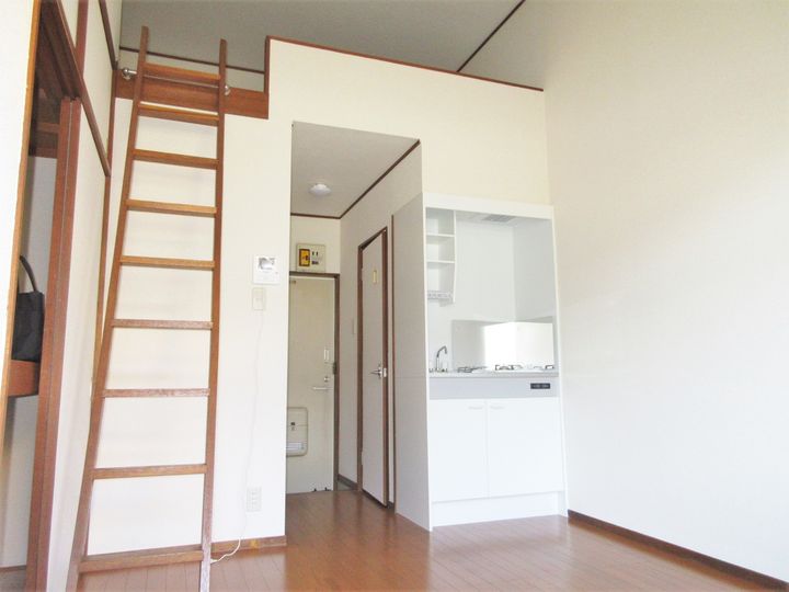 リバーサイド港南の居間