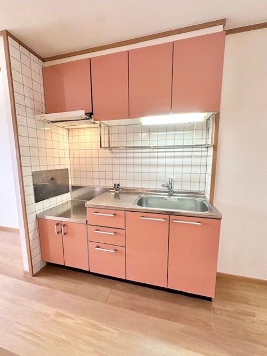 大阪府大東市三箇3(アパート)の賃貸物件のキッチン