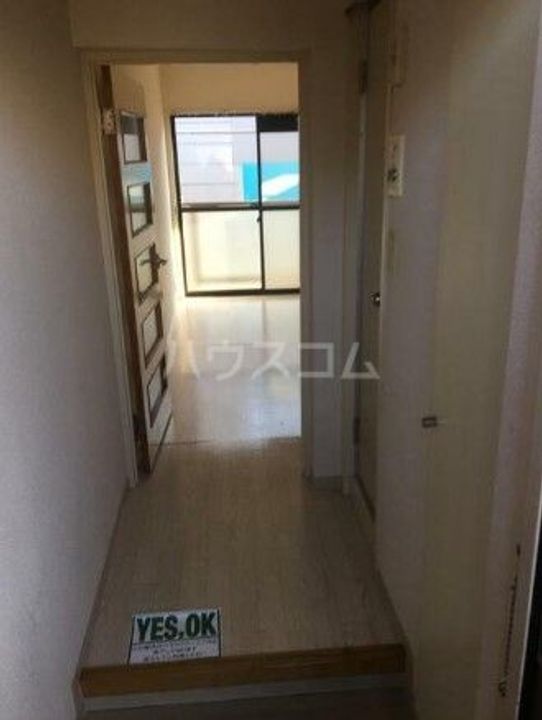 JUN新所沢Aの玄関