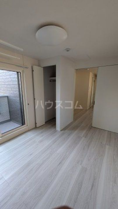 ブルーメン舞浜の居間