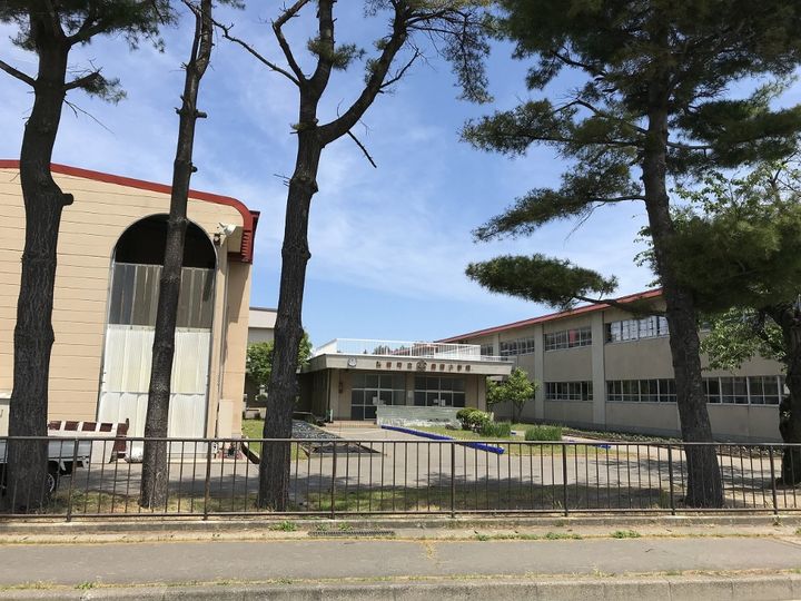 ル・ボヌールBの周辺