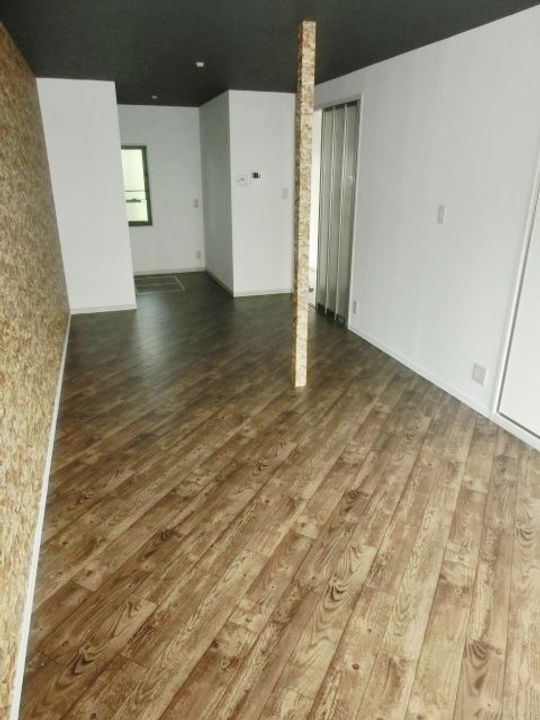 ハイツ鷹匠の内装