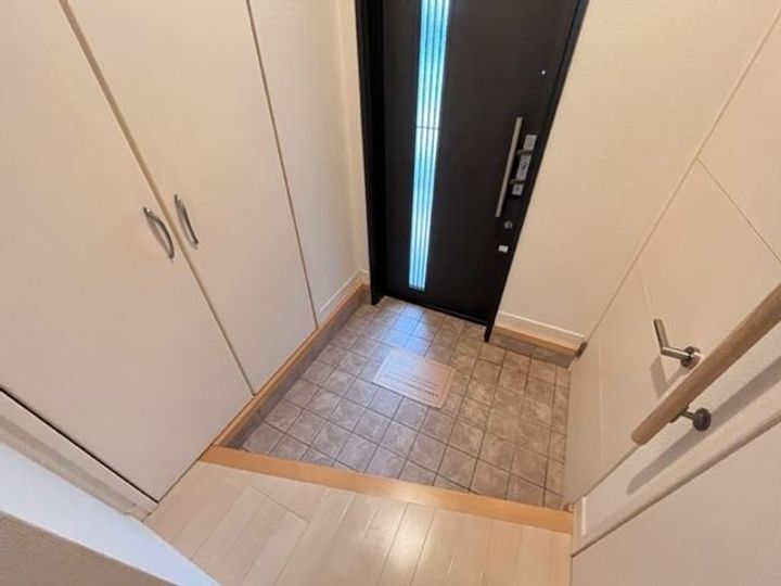 東京都練馬区石神井町2(一戸建)の賃貸物件の玄関