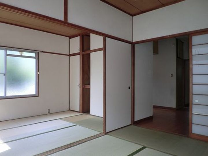 小峯の館の居間