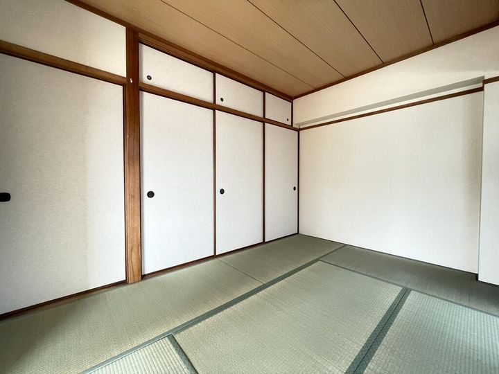 ジョイフル昭栄の内装