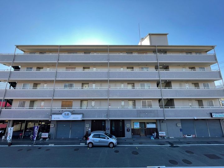 ジョイフル昭栄の地図