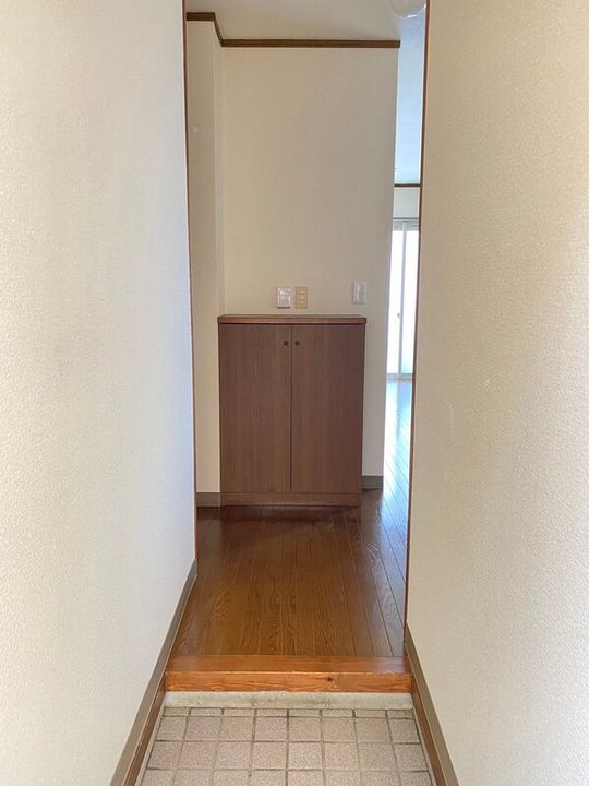 アーバンアールAの玄関