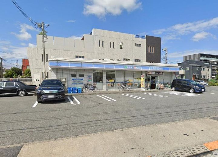 セレスティア六町IIIの周辺