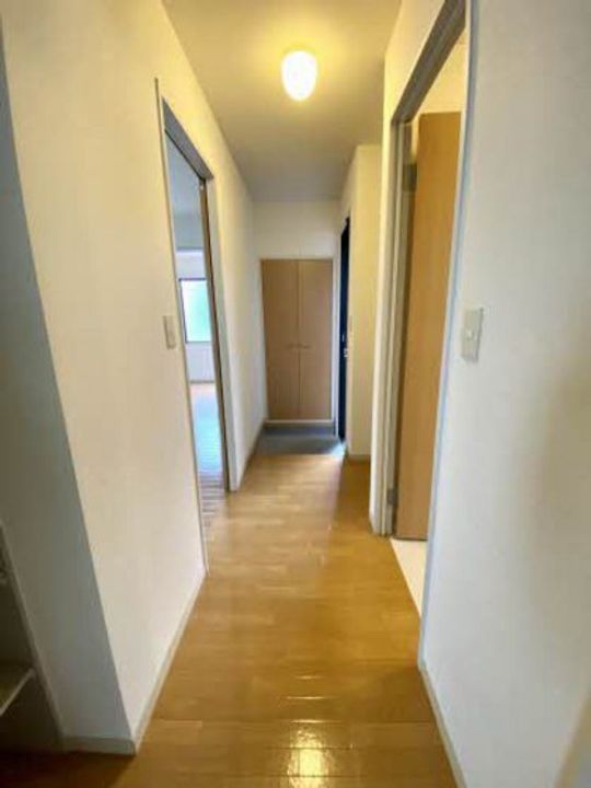 クレール五日市駅前 B棟の内装