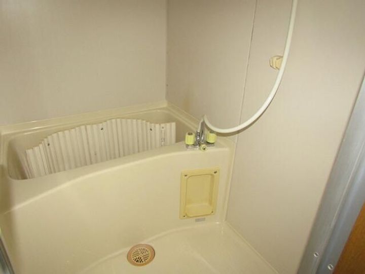 神奈川県横浜市鶴見区駒岡5(アパート)の賃貸物件の風呂