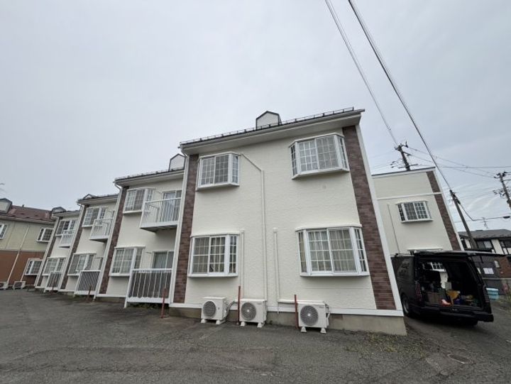 センチュリーハウス津志田Bの外観