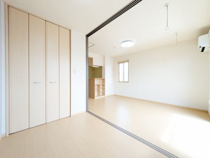 ルミエールやなせの内装