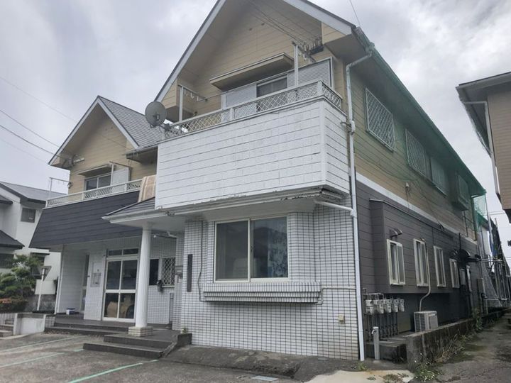 牟礼岡ハイツの外観