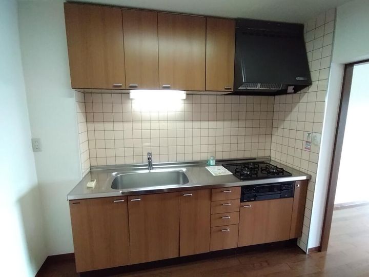 東京都足立区中央本町4(マンション)の賃貸物件のキッチン