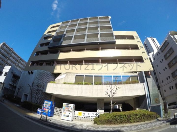 ミールズ江坂の外観